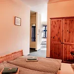 Appartamento Kafka By Interhome *